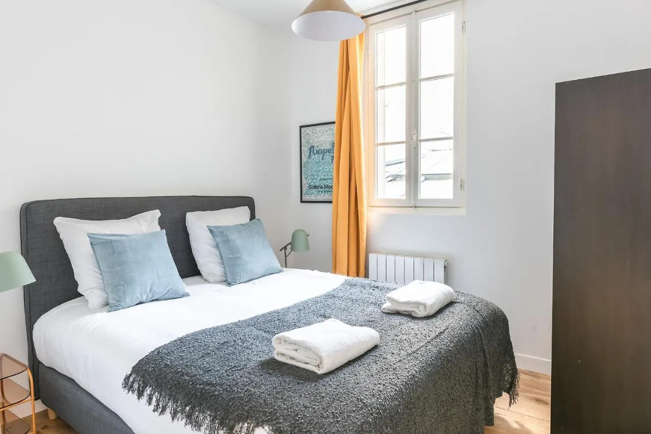 Fantastic Architect Loft For 10 Guests Near Metro Apartment Paris