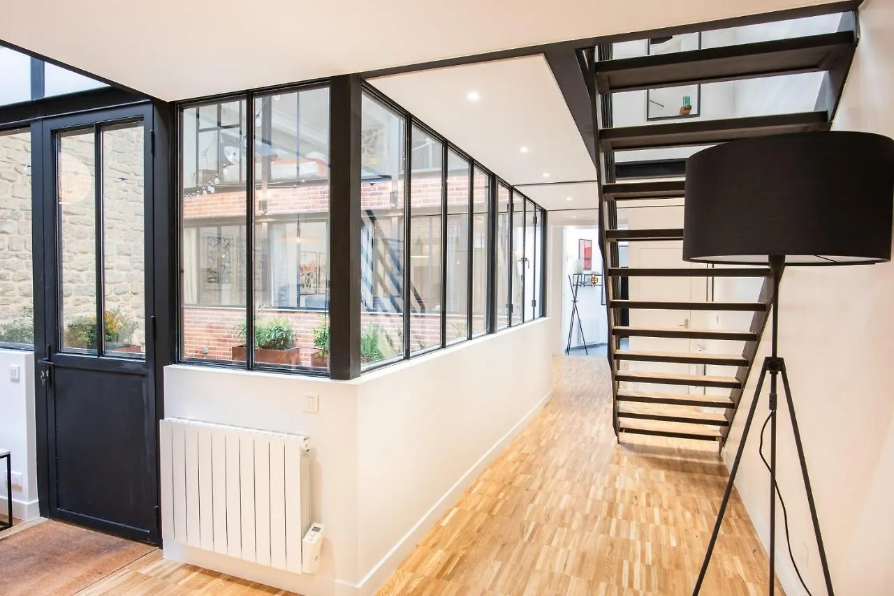 Fantastic Architect Loft For 10 Guests Near Metro Apartment Paris